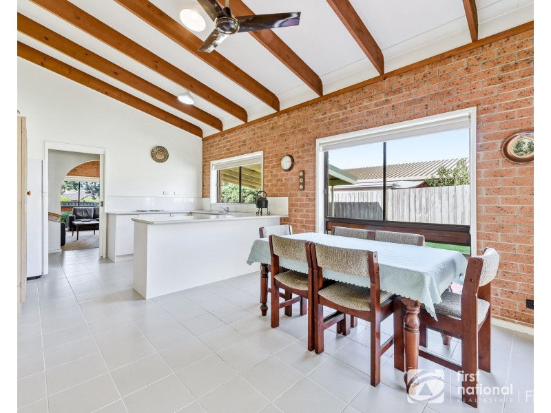 8 Seagull Close, Blind Bight VIC 3980