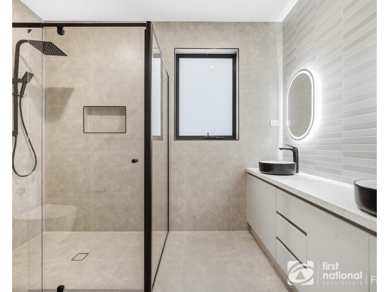 10 Abiku Road, Cranbourne South VIC 3977