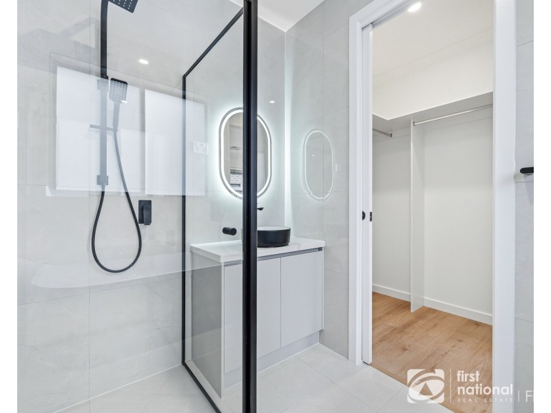 10 Abiku Road, Cranbourne South VIC 3977