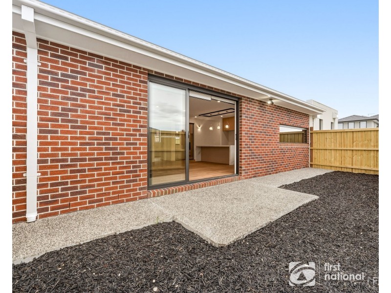 10 Abiku Road, Cranbourne South VIC 3977