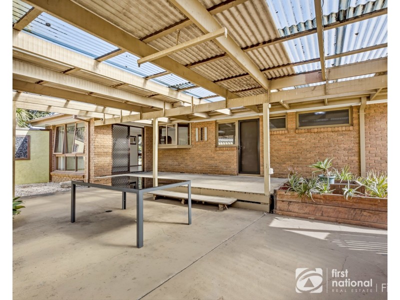 132 Endeavour Drive, Cranbourne North VIC 3977