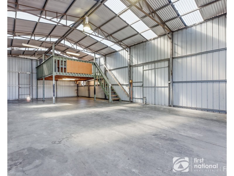 132 Endeavour Drive, Cranbourne North VIC 3977