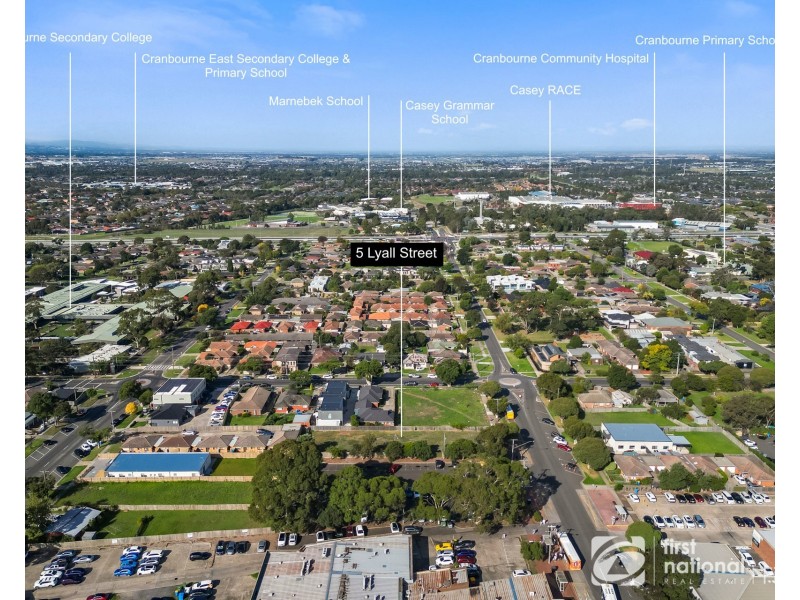5 Lyall Street, Cranbourne VIC 3977