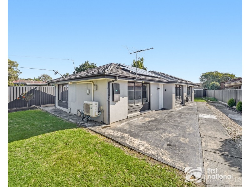 3 Ainsleigh Court, Cranbourne VIC 3977