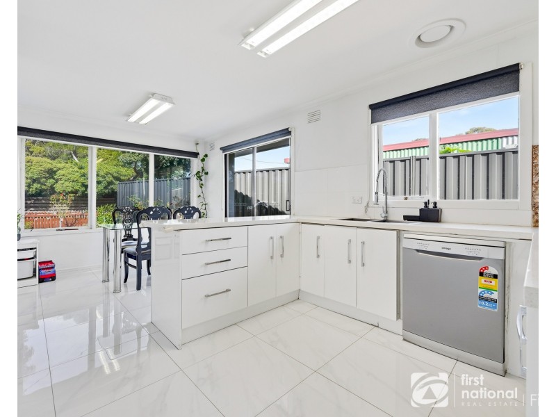 3 Ainsleigh Court, Cranbourne VIC 3977