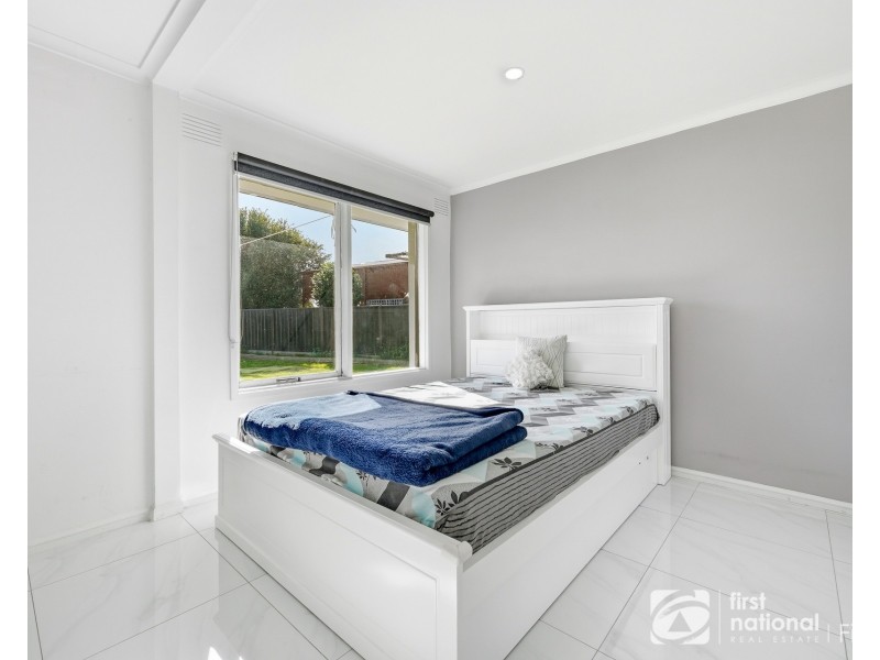 3 Ainsleigh Court, Cranbourne VIC 3977
