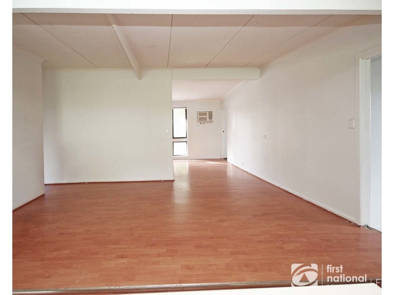 44 Finsbury Road, Devon Meadows VIC 3977