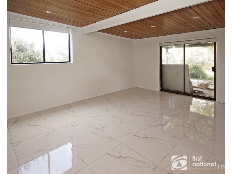 44 Finsbury Road, Devon Meadows VIC 3977