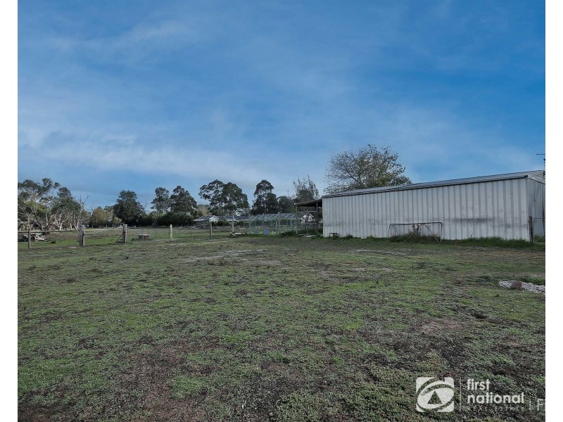 44 Finsbury Road, Devon Meadows VIC 3977