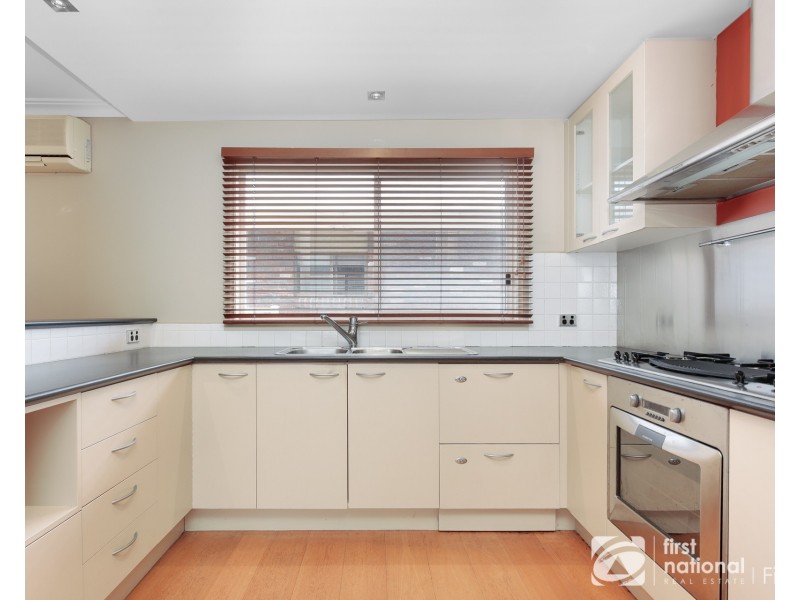 64 Nepean Highway, Seaford VIC 3198