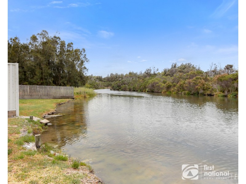 64 Nepean Highway, Seaford VIC 3198