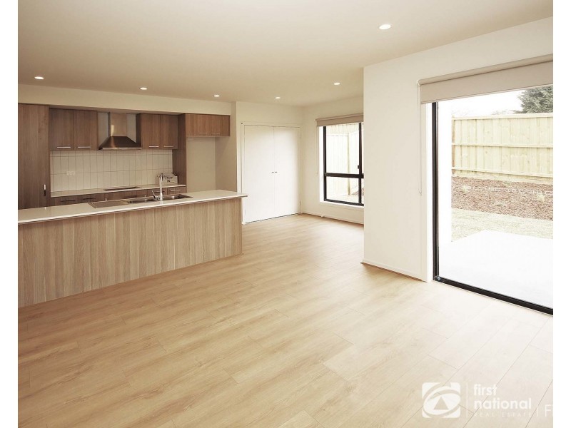 4 Magias Circuit, Clyde VIC 3978