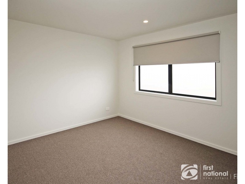 4 Magias Circuit, Clyde VIC 3978