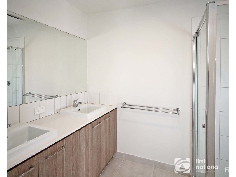 4 Magias Circuit, Clyde VIC 3978