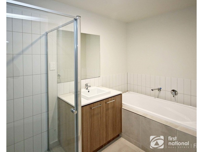 4 Magias Circuit, Clyde VIC 3978