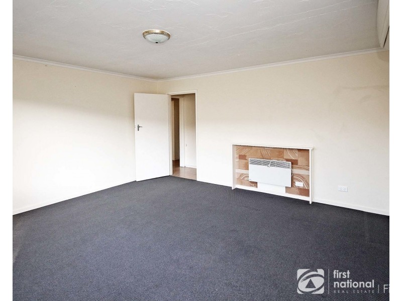 2/1A Bride Avenue, Hampton Park VIC 3976