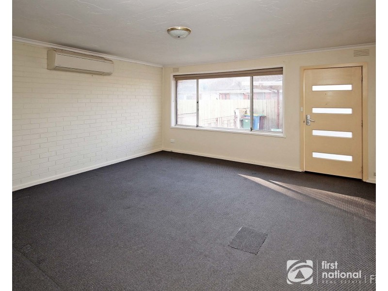 2/1A Bride Avenue, Hampton Park VIC 3976