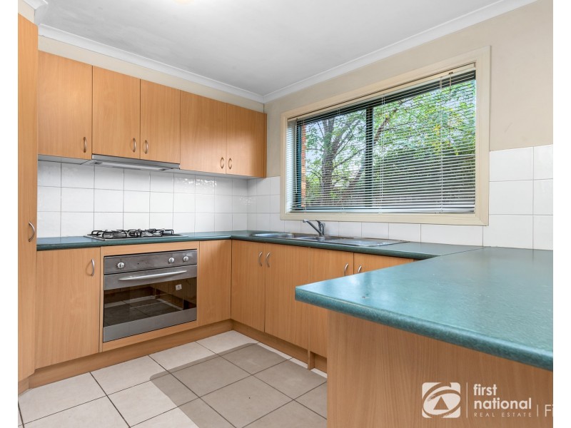 4/40 Barkly Street, Cranbourne VIC 3977