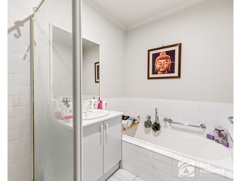 3/23-25 Houlder Avenue, Junction Village VIC 3977