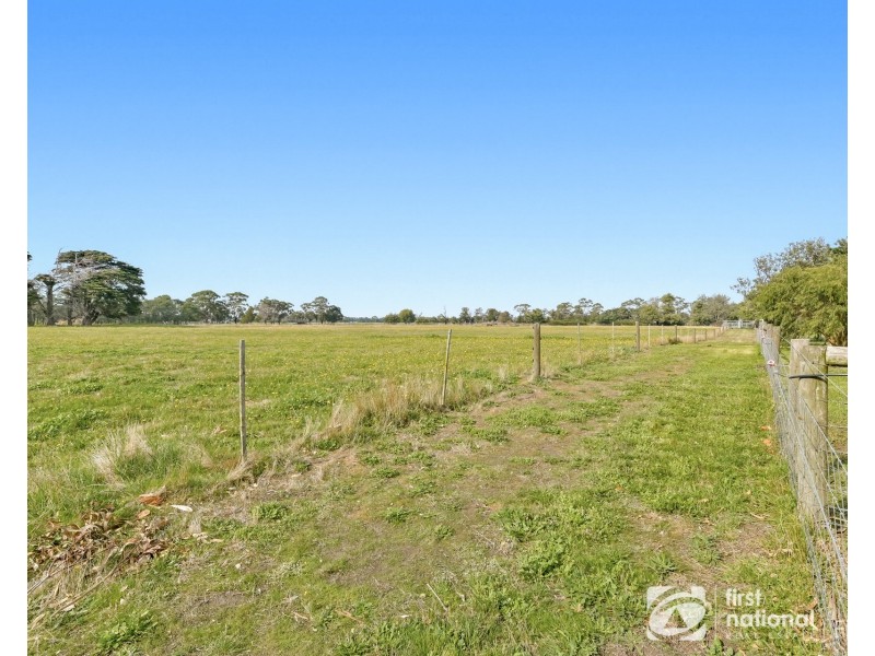 790 Main Drain Road, Koo Wee Rup North VIC 3981