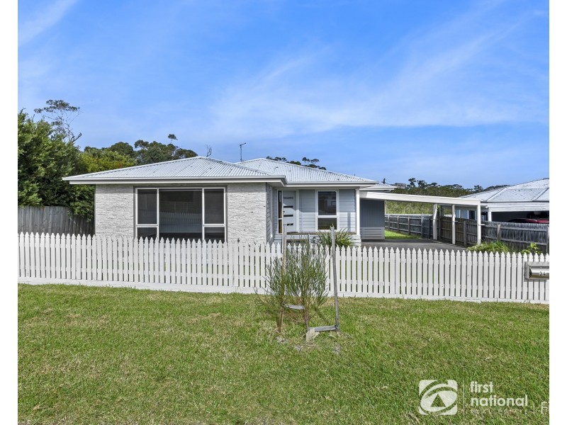 34 Kallay Drive, Pioneer Bay VIC 3984