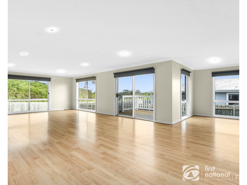 34 Kallay Drive, Pioneer Bay VIC 3984