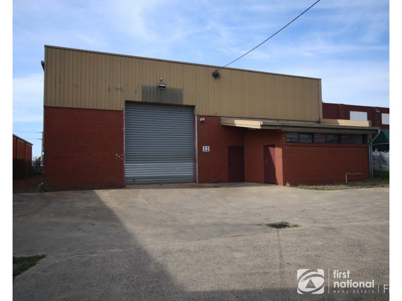 12 Gordon Street, Cranbourne VIC 3977