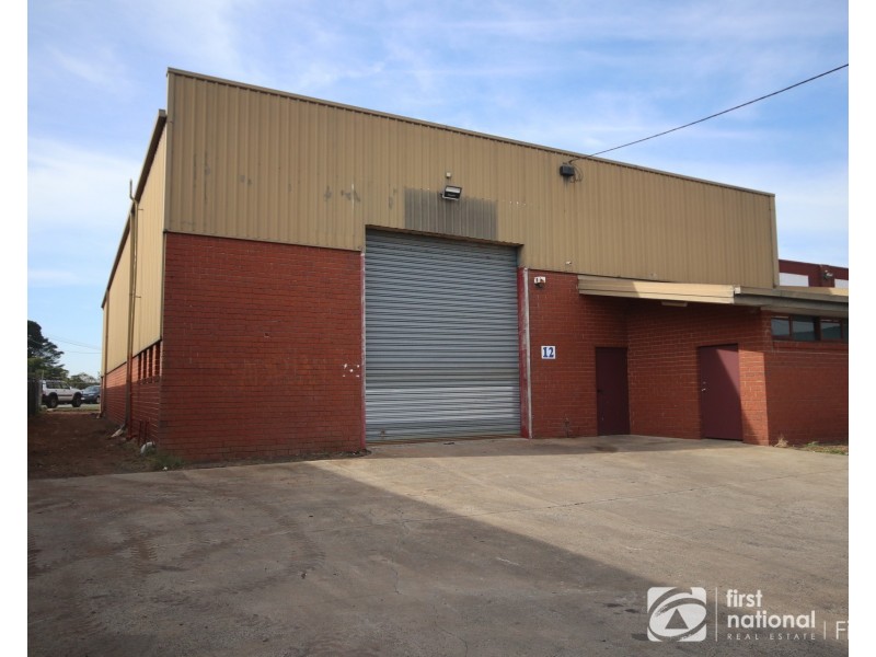 12 Gordon Street, Cranbourne VIC 3977