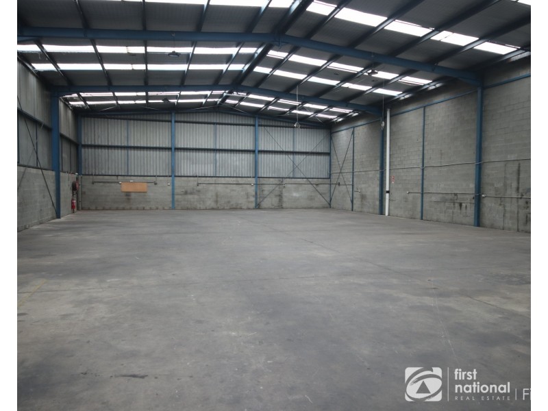 12 Gordon Street, Cranbourne VIC 3977