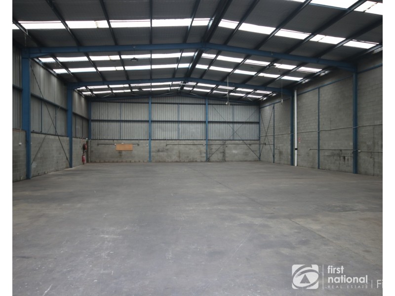 12 Gordon Street, Cranbourne VIC 3977