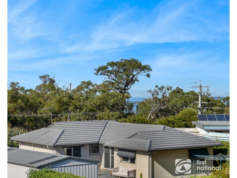 10 Sandpiper Close, Blind Bight VIC 3980
