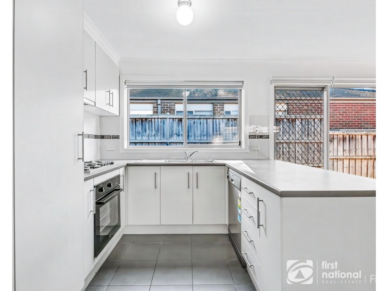 20 Hawkeseye Way, Cranbourne East VIC 3977