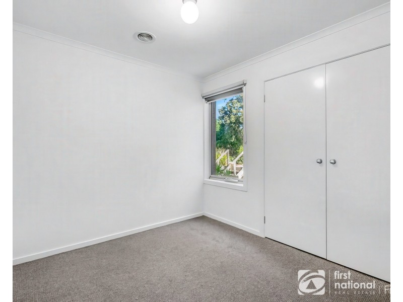 20 Hawkeseye Way, Cranbourne East VIC 3977