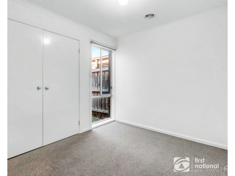 20 Hawkeseye Way, Cranbourne East VIC 3977