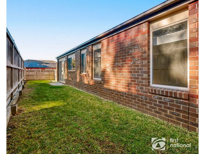 20 Hawkeseye Way, Cranbourne East VIC 3977