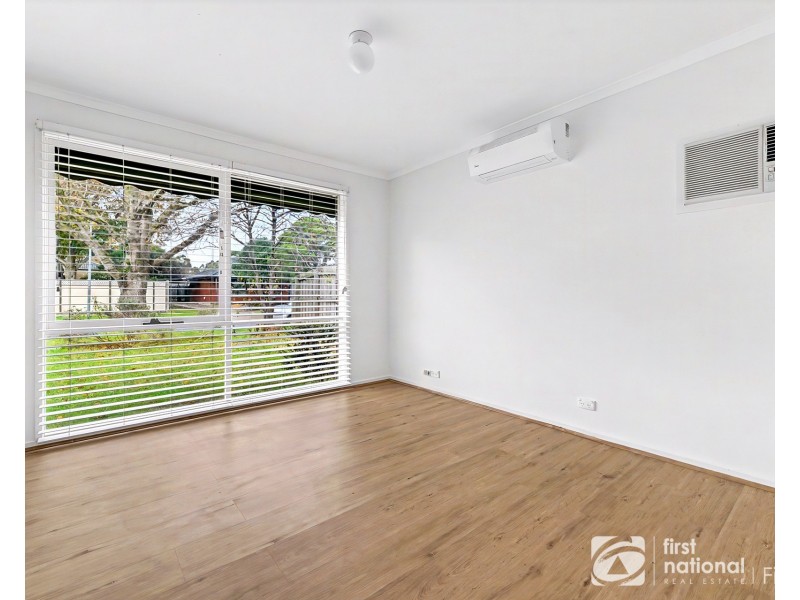 1/3 Hazelwood Avenue, Cranbourne North VIC 3977