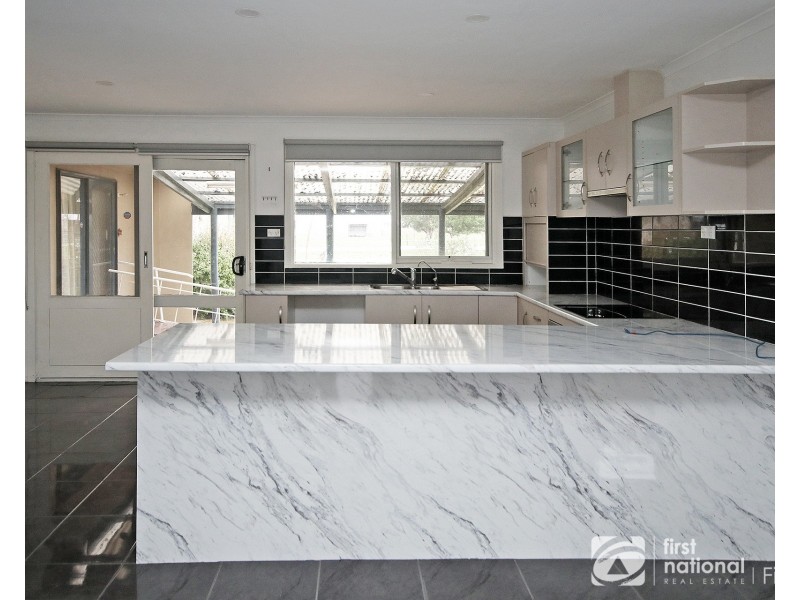 735 Tooradin Station Road, Clyde VIC 3978