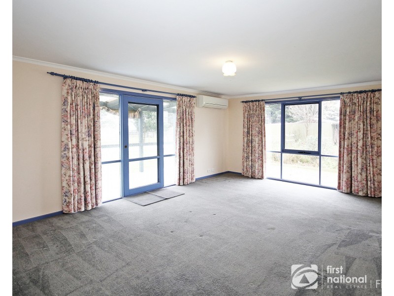 735 Tooradin Station Road, Clyde VIC 3978