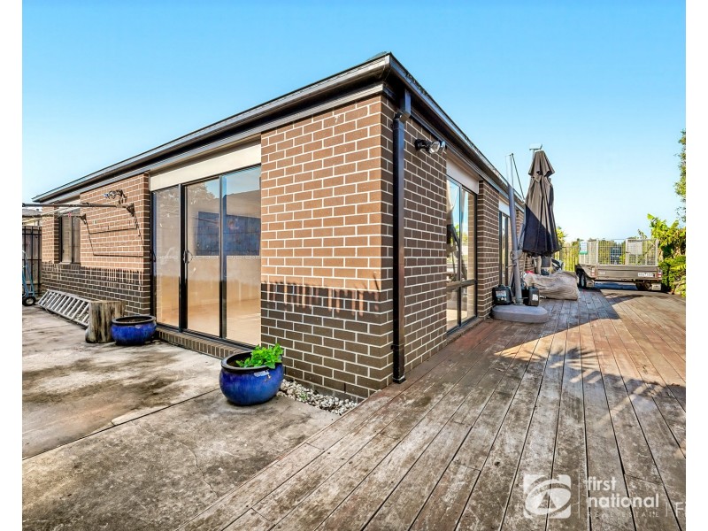 4 Corymbia Lane, Cranbourne West VIC 3977