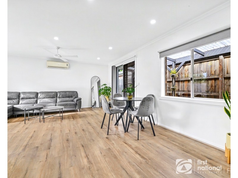 2/5 Binding Avenue, Cranbourne VIC 3977