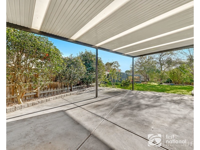 8 Shadi Court, Cranbourne West VIC 3977