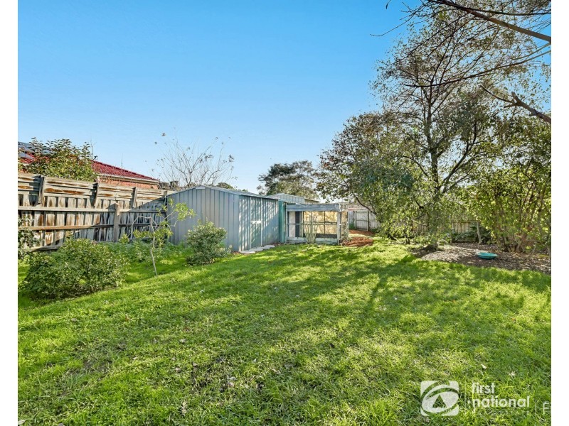 8 Shadi Court, Cranbourne West VIC 3977