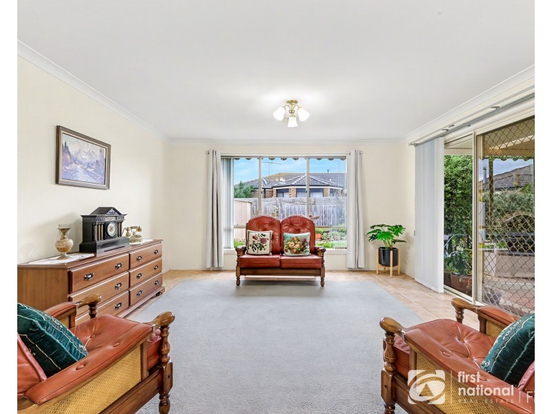19 Grice Quadrant, Pakenham VIC 3810