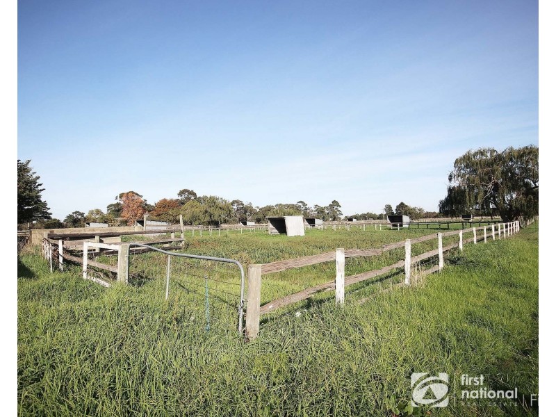 25 Convent School Road, Nar Nar Goon VIC 3812