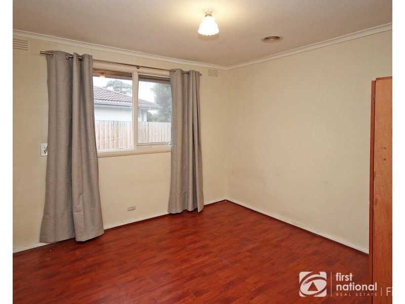 24 Lorna Street, Cranbourne VIC 3977