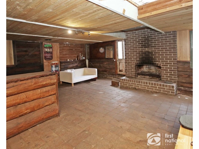 69 Glenalva Parade, Cannons Creek VIC 3977