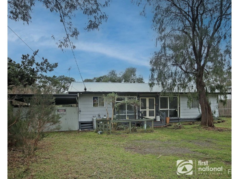 69 Glenalva Parade, Cannons Creek VIC 3977