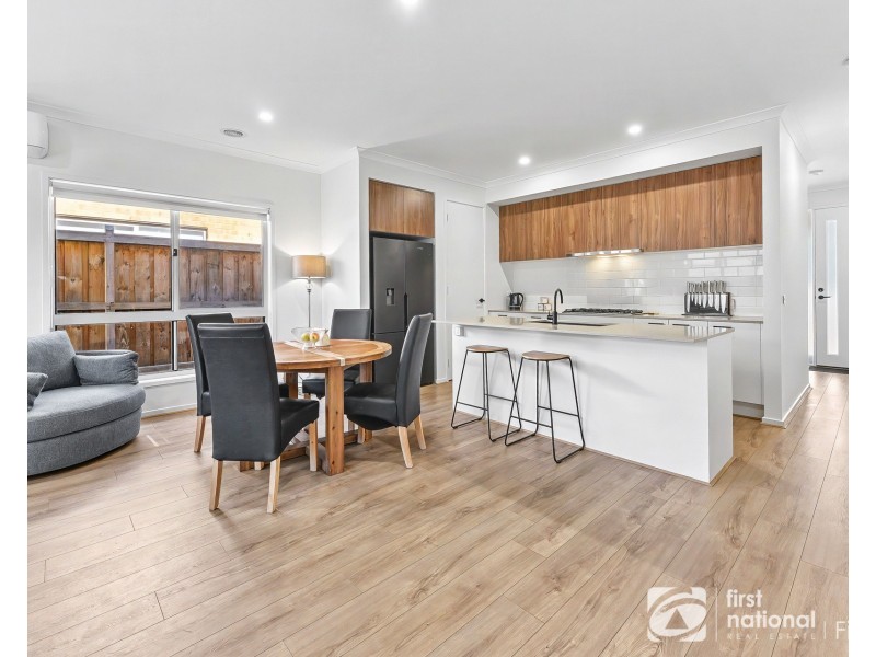13 Bambusa Way, Clyde North VIC 3978