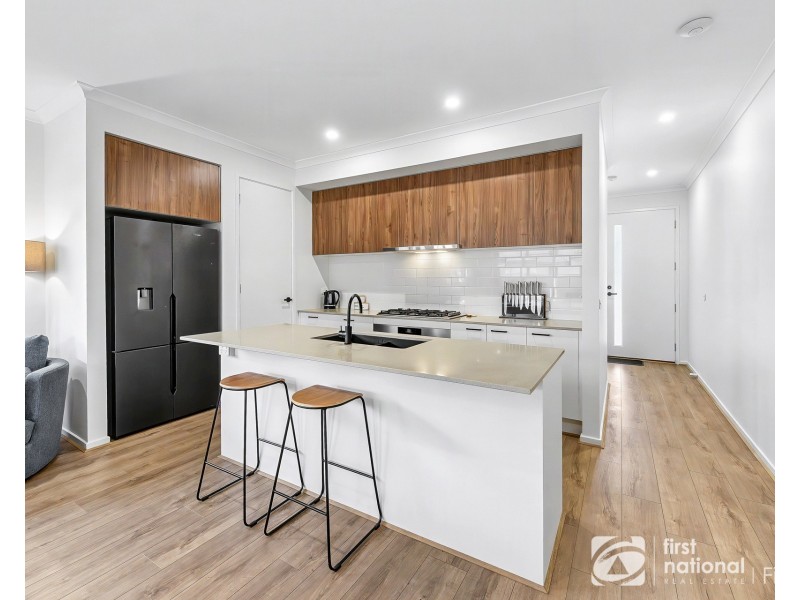 13 Bambusa Way, Clyde North VIC 3978