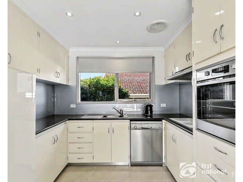 40 Russell Street, Cranbourne VIC 3977